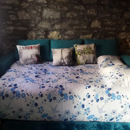 Casa De Pedra *