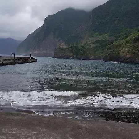 Hébergement de vacances Casa De Pedra Seixal (Madeira)