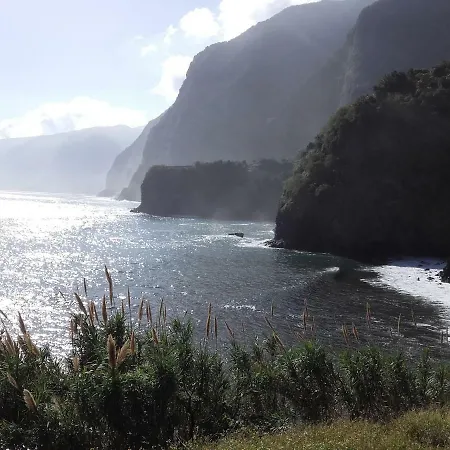 Casa De Pedra * Seixal (Madeira)