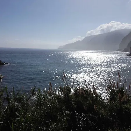 Casa De Pedra * Seixal (Madeira)